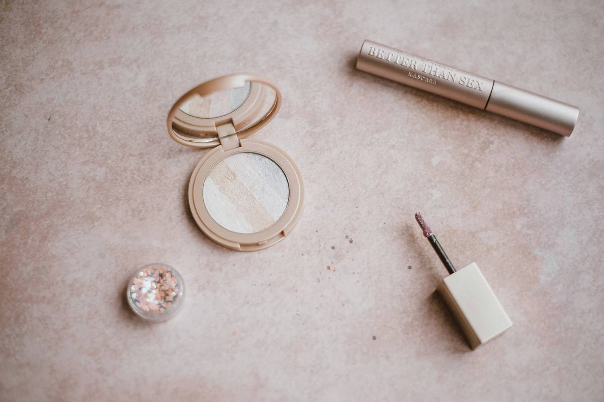 What Is Dermatologist Recommended Makeup Cover Up—And Why Your Skin Will Thank You