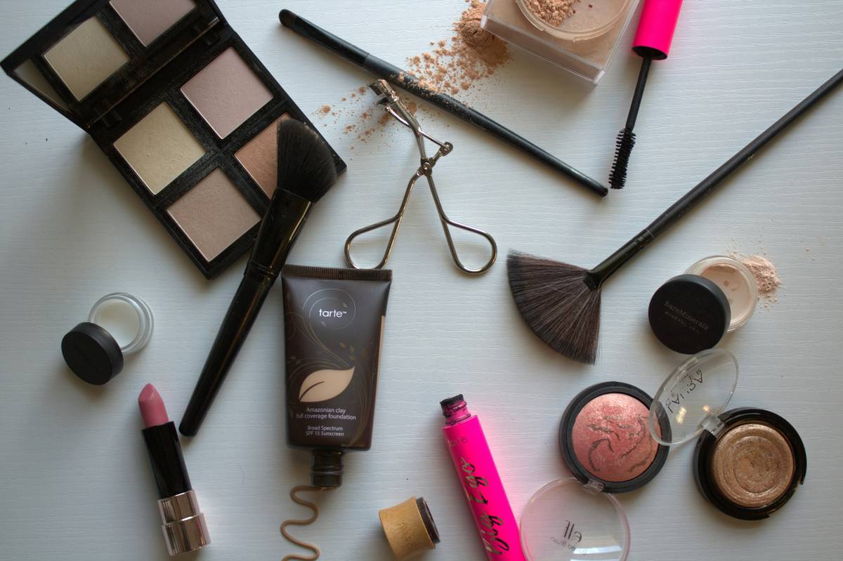 Just Makeup Discussion: Why Your Skincare & Supplement Routine Can’t Be an Afterthought