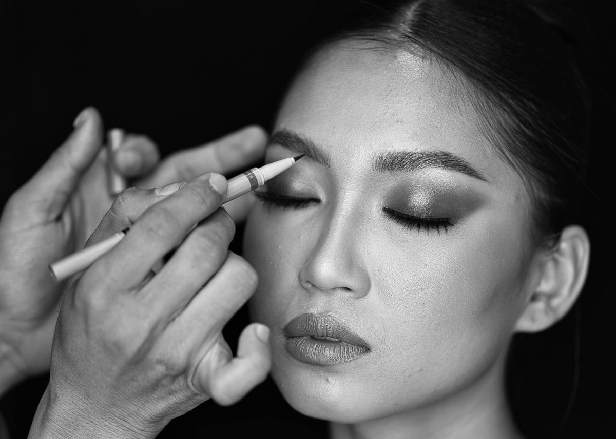 Industry expert makeup dermatologist recommended under skincare routine for influencers
