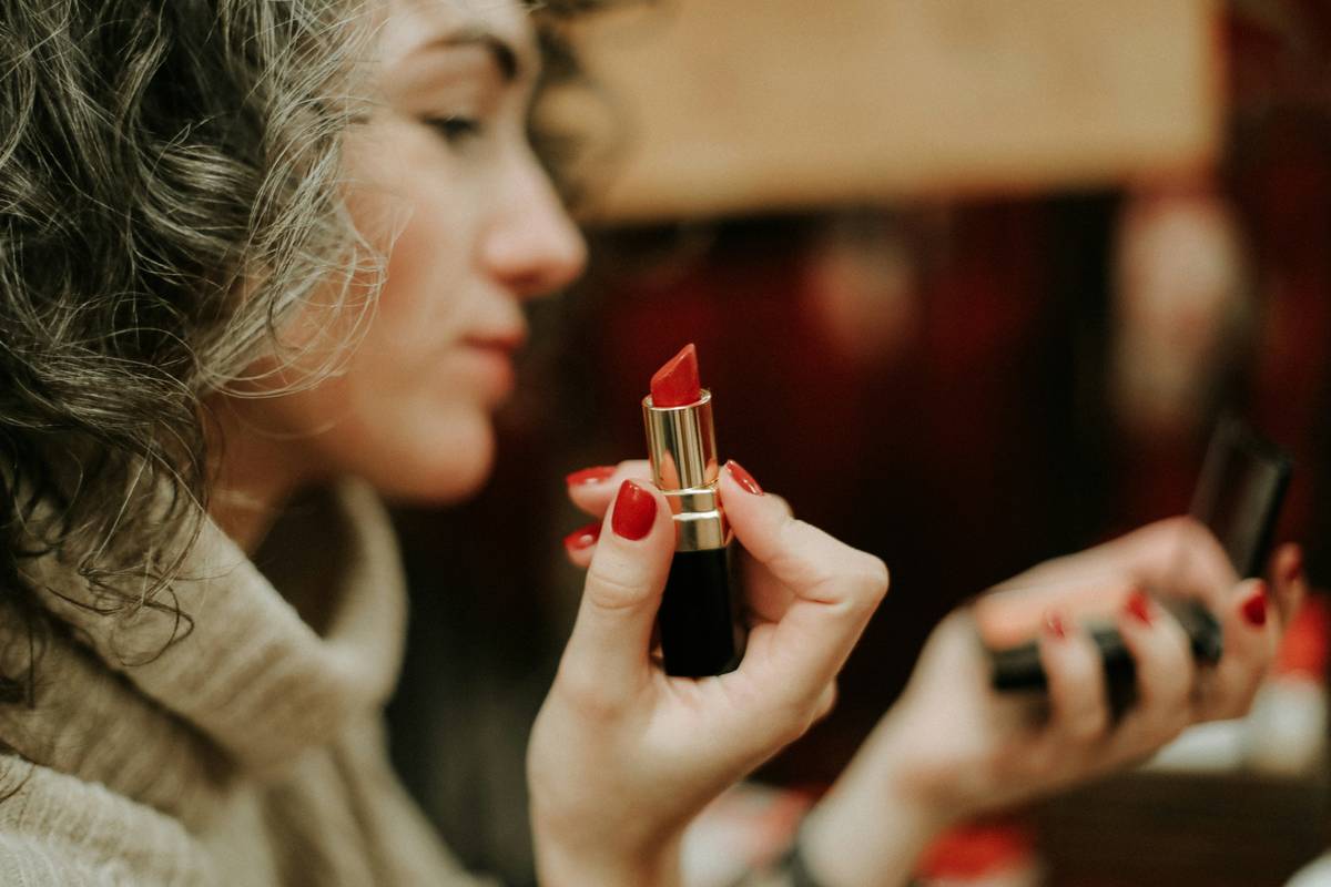 Who Is the Richest Makeup Influencer—and What Can You Learn From Their Success?